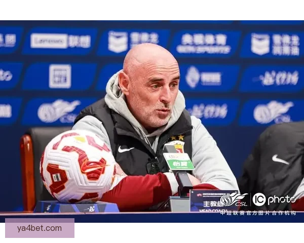 中超争冠三国杀蓉城先出局海港末轮战平英博成功登顶锁定冠军荣耀